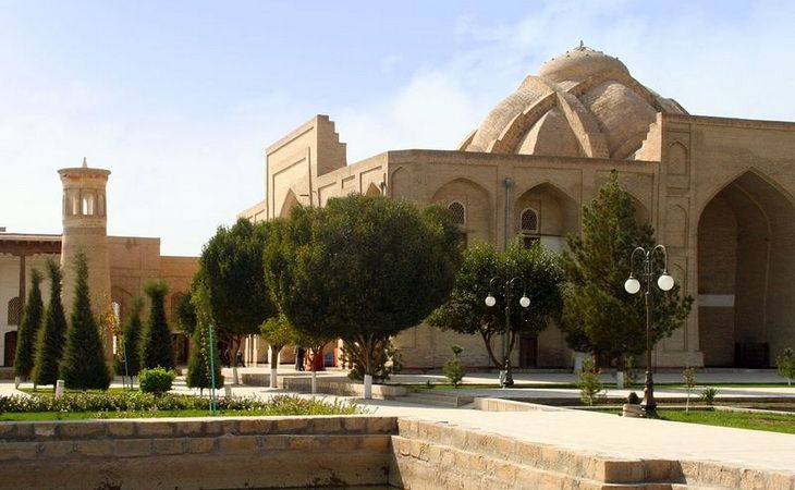 Комплекс Бахауддина Накшбанди — святое место Узбекистана рядом с Бухарой